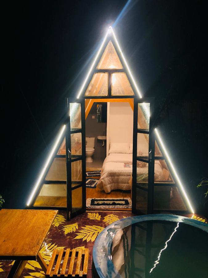 インドゥルワ The We2 "Wildwood Elegance Escape" Bed & Breakfast エクステリア 写真