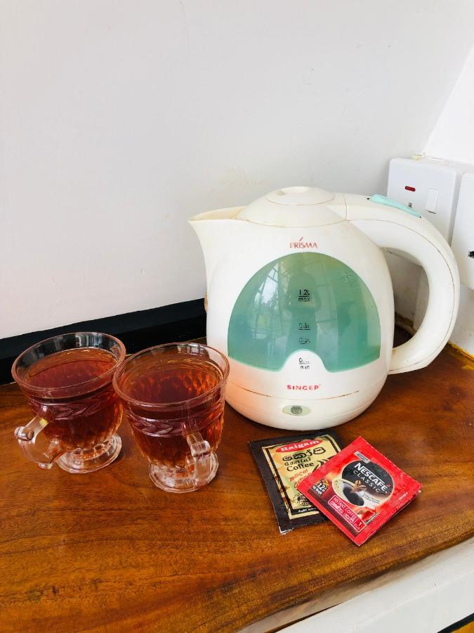 インドゥルワ The We2 "Wildwood Elegance Escape" Bed & Breakfast エクステリア 写真